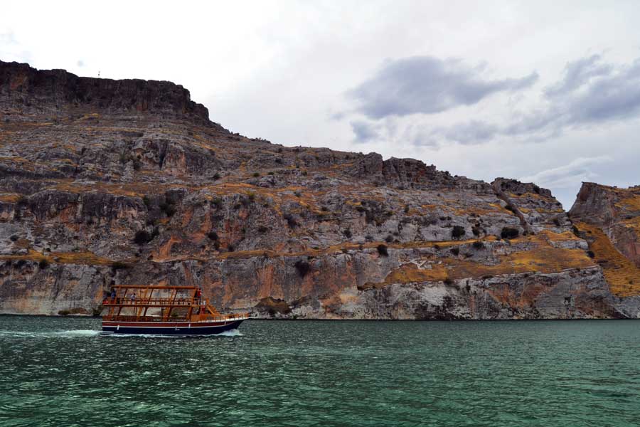 Gaziantep Rumkale fotoğrafları Birecik Barajı - Southeastern Anatolia Birecik Dam and Rumkale Fortress, Turkey