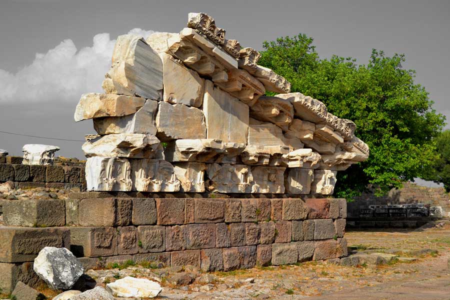 Pergamon antik kenti Trajan tapınağı kalıntıları, Pergamon antik kenti fotoğrafları - Ruins of Trajaneum, Pergamon ancient city photos
