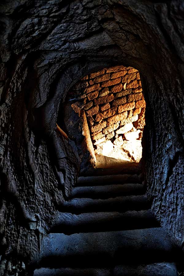 Pergamon antik tiyatro geçitleri, Pergamon antik kenti fotoğrafları - Theatre tunnels, Pergamon ancient city photos