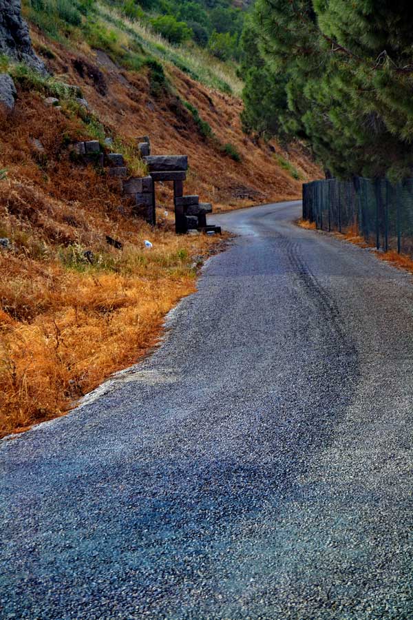 Pergamon yol ve antik duvarın savaşı, Pergamon antik kenti fotoğrafları - Battle of the ancient wall and the road, Pergamon photos