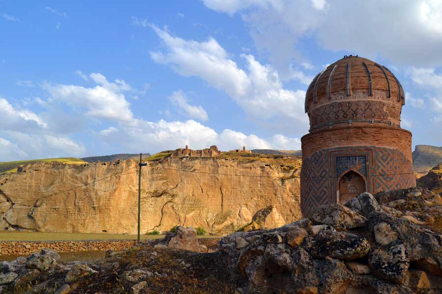 Tarihi Hasankeyf fotoğrafları görülmesi gereken yerler Zeynel Bey Türbesi - Zeynel Bey Tomb, Hasankeyf photos Southeastern Anatolia region