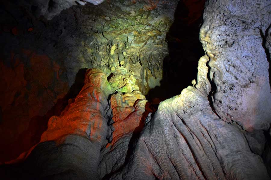 Burdur mağaraları İnsuyu mağarası fotoğrafları sarkıtlar - Turkey the Mediterranean region Burdur Insuyu cave stalactites
