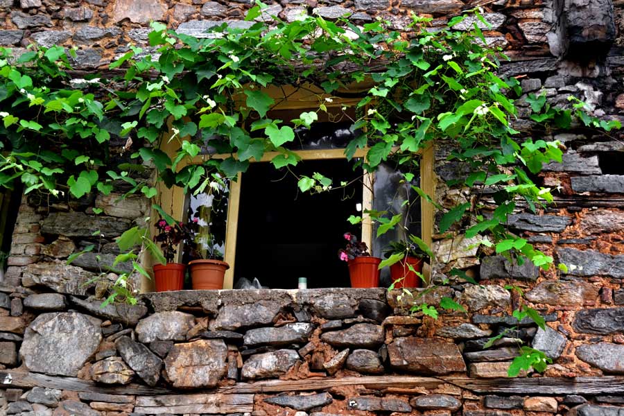 Cumalıkızık fotoğrafları, tarihi geleneksel Osmanlı Cumalıkızık köyü evleri - Historical typical Cumalikizik Village houses photos