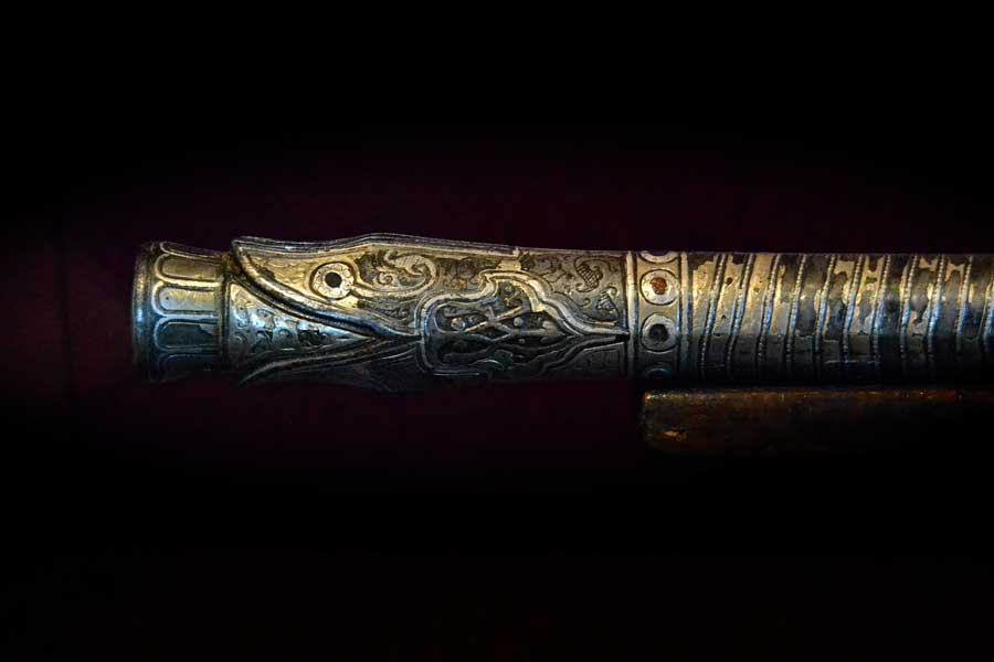Harbiye Askeri Müzesi fotoğrafları Ejderha ağzı biçiminde tüfek namlusu - Istanbul Military Museum rifle barrel in the form of a dragon mouth