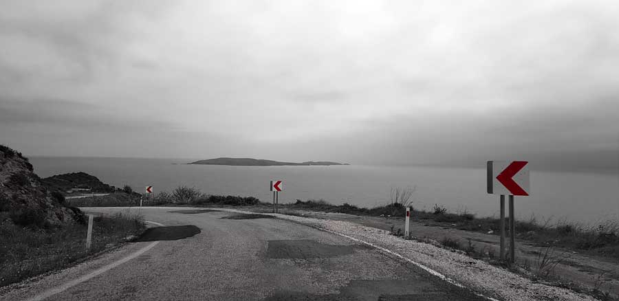 Kapıdağ yarımadası yolu Marmara bölgesi - Kapidag peninsula road Marmara region, Turkey