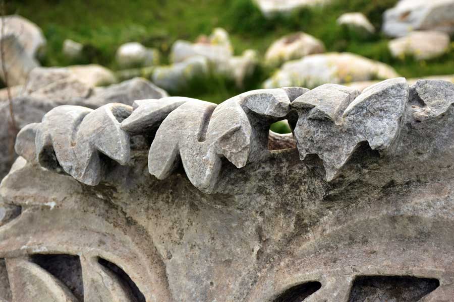 Kyzikos antik kenti mermer süslemesi detayı Kapıdağ yarımadası Erdek Bandırma - Kyzikos ancient city detail of marble decoration, Kapidag peninsula Turkey
