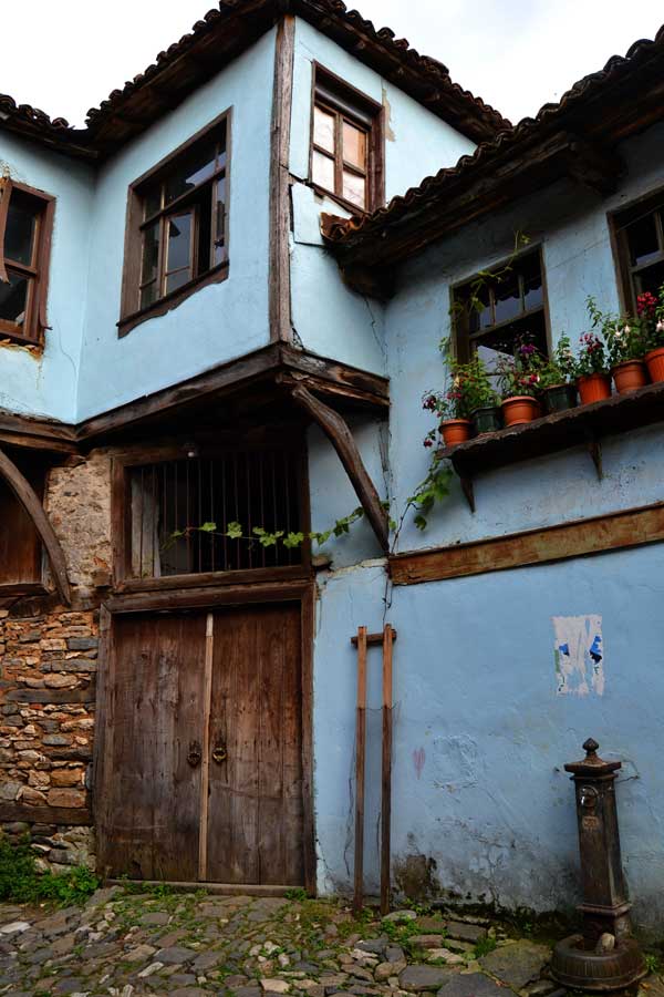 Marmara bölgesi Cumalıkızık fotoğrafları Tarihi geleneksel Cumalıkızık köyü evleri - Historical typical Cumalikizik Village houses photos