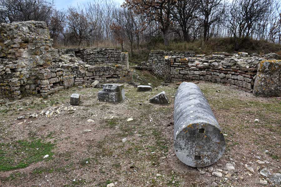 Truva veya Troya antik kenti fotoğrafları Troya kenti katmanları veya Schliemann yarığı Troya antik kenti fotoğrafları antik kent kalıntıları - Troy ancient city photos, ruins of ancient city