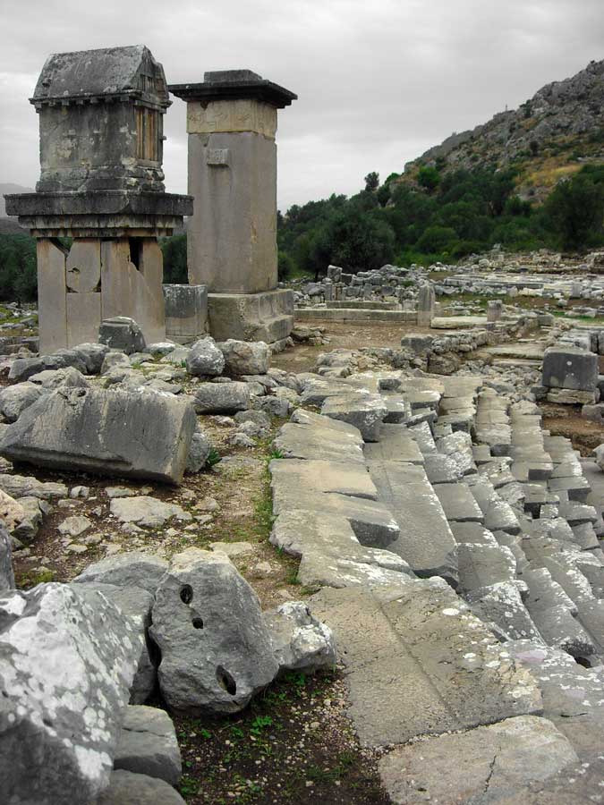 Xanthos fotoğrafları Harpy lahit anıtı ve Likya lahdi - Xanthos photos Harpy Tomb Monument and Lycian Sarcophagus
