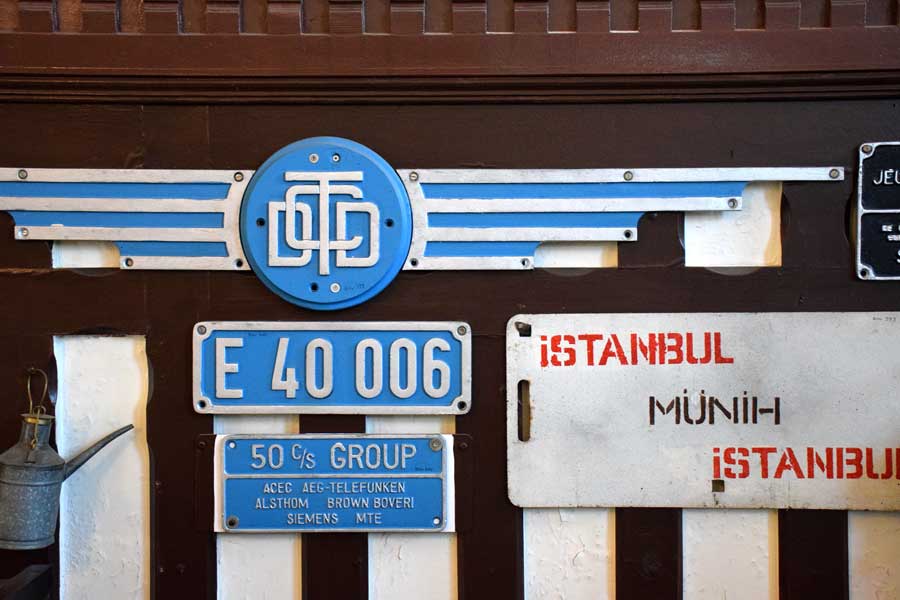 İstanbul Demiryolu Müzesi levhaları, İstanbul Demiryolu Müzesi fotoğrafları - Istanbul Railway Museum