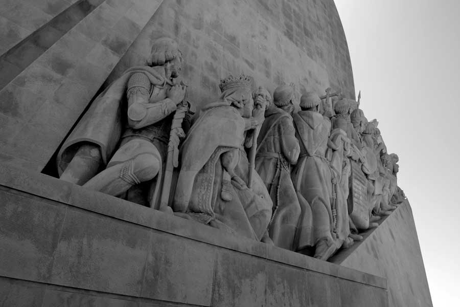 Belem gezilecek yerler Keşifler Anıtı veya Kaşifler anıtı Belem Lizbon - Padrão dos Descobrimentos (Monument of Discoveries)