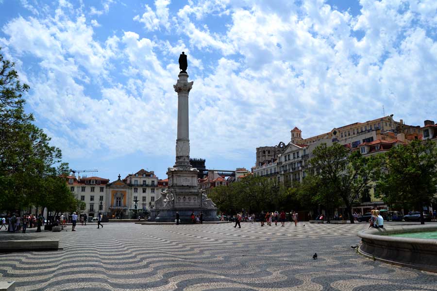 Lizbon gezilecek yerler Rossio meydanı - Lisbon Rossio Square (Praça Rossio)