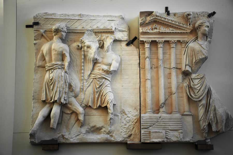 Roma gezilecek yerler Ara Pacis Müzesi kabartmaları (rölyefleri) Roma gezilecek yerler Ara Pacis Müzesi kabartmaları (rölyefleri) - Rome Ara Pacis Museum reliefs