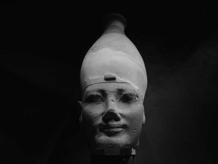 Torino gezilecek yerler Mısır Müzesi Mısır heykel başı - Turin Egyptian Museum head of the ancient statue