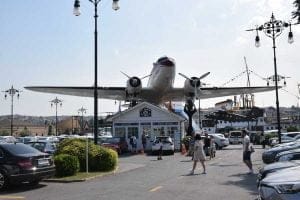 Rahmi Koç Müzesi fotoğrafları gerçek nostaljik uçak ve terminal binası - Rahmi Koc Museum real nostalgic aircraft and terminal building