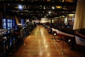 Rahmi M. Koç Müzesi içi - interior of the Rahmi M. Koc Museum