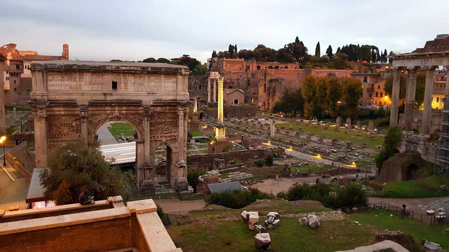 Roma İmparatorluk Forumları Septimius Severus Kemeri veya Takı - Arch of Septimius Severus inside Roman Imperial Forums
