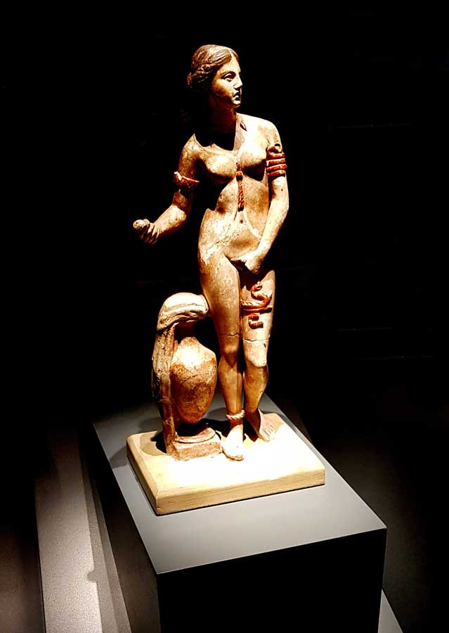 Troya müzesi Knidoslu Afrodit heykelciği - Troy museum Goddess of Beauty statue of Cnidian Aphrodite