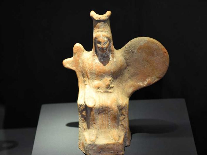 Troya müzesi pişmiş toprak Ana Tanrıça Kybele heykelciği - Troy museum terracotta Mother Goddess Cybele figurine