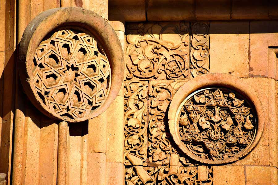 Sivas Divriği Ulu Cami Darüşşifa kapısı bezeme detayları - Divrigi Great Mosque Hospital gate decoration details