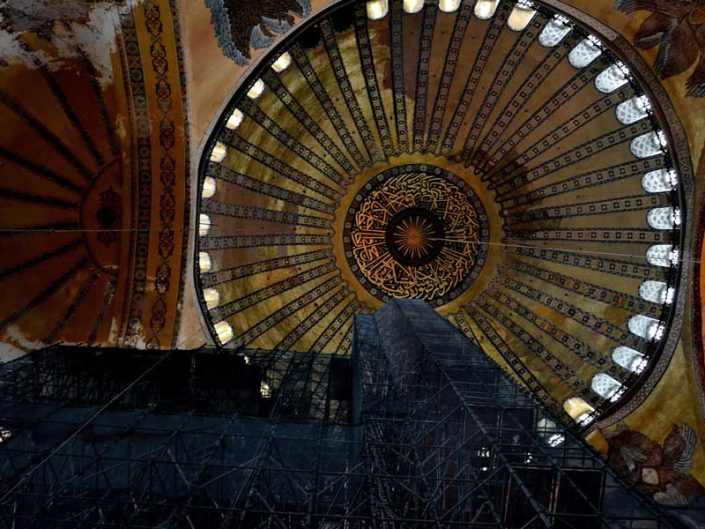 Ayasofya fotoğrafları kubbe ve yarım kubbe - Hagia Sophia's dome and apse