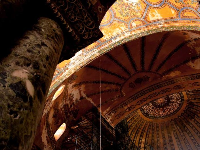 Ayasofya fotoğrafları sütun, yarım kubbe ve kubbe - Column, apse and dome, Hagia Sophia