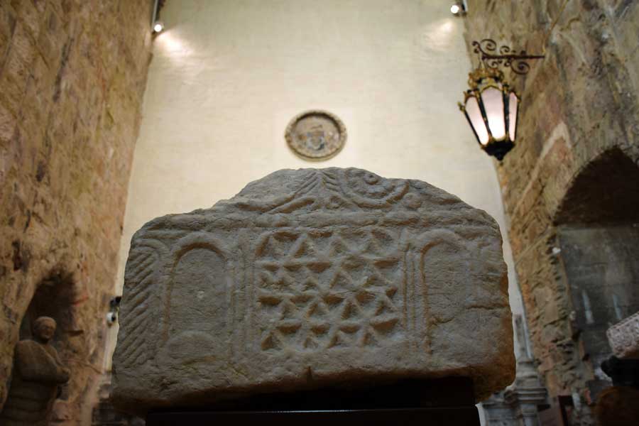 Carmo Rahibe Manastırı Kilisesi Carmo Arkeoloji Müzesi eserleri - Lisbon Carmo Archaeological Museum Carmo Convent (Convento do Carmo)