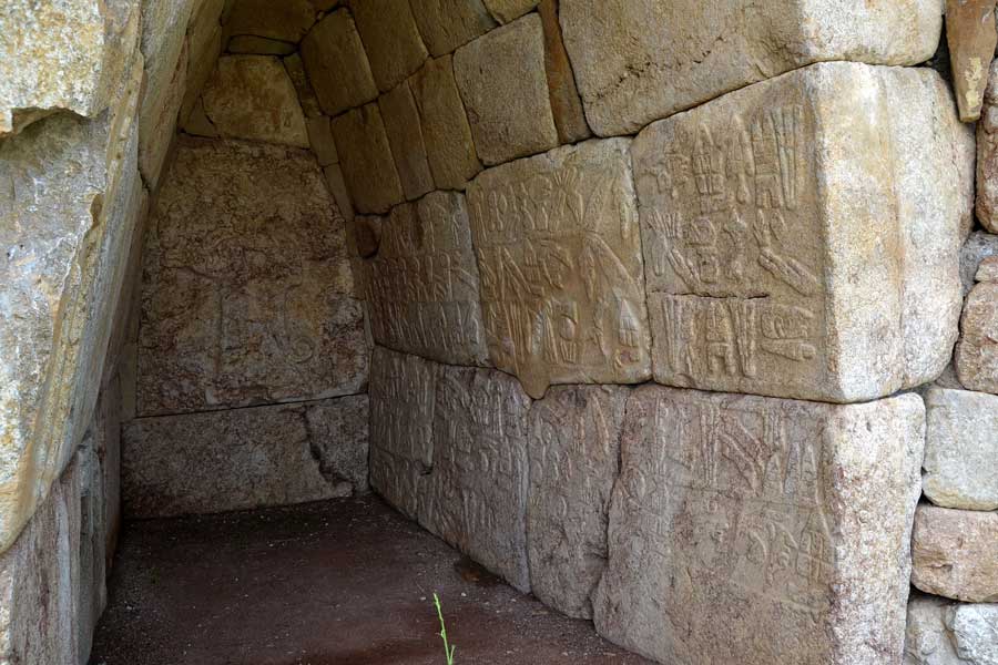 Hattuşa hiyeroglifli oda (2 no'lu oda), Hattuşa Boğazköy fotoğrafları - Hattusa hieroglyph room, Bogazkoy photos, Turkey