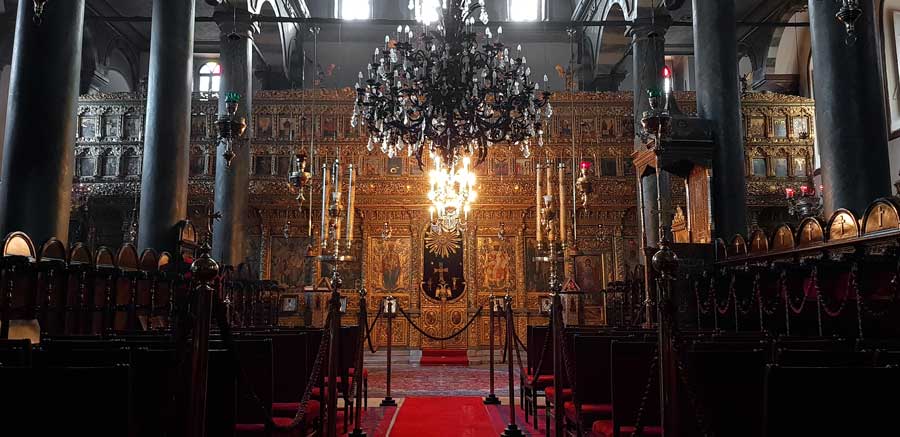 Aya Yorgi Rum Patrikhane Kilisesi İkonostasis ve kilise kürsüsü - Istanbul Greek Orthodox Patriarchate, The Church of St. George's iconostasis and church lectern