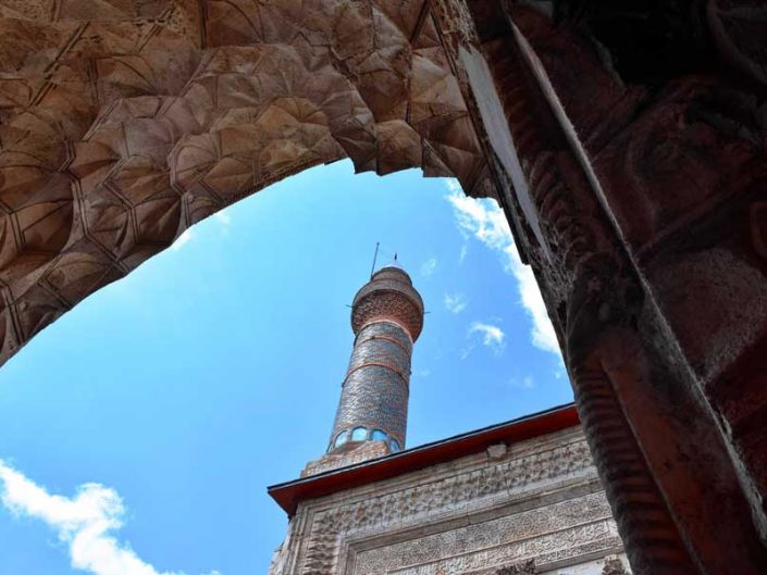 Sivas Anadolu Selçuklu mimarisi Çifte Minareli Medrese fotoğrafları - Rum Seljuk Sultanate architecture Sivas Cifte Minareli Madrasah photos