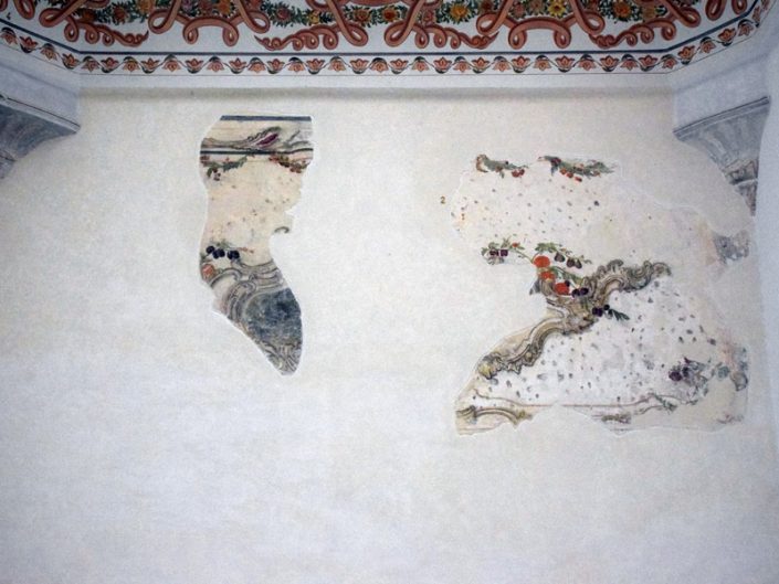 Harem Valide Sultan Hamamı orijinal duvar resimleri - Harem original wall paintings of Sultan's Mother bath