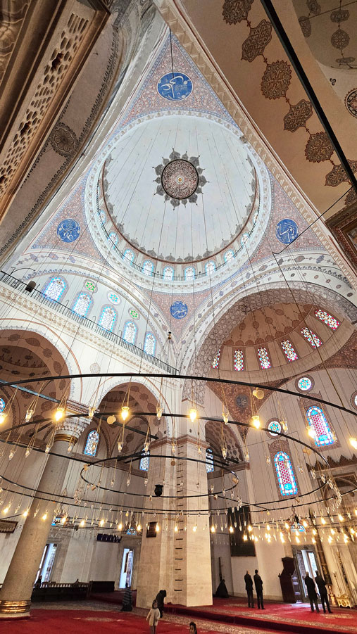 İstanbul Beyazıt Camii içi - İstanbul Beyazıt Mosque interior