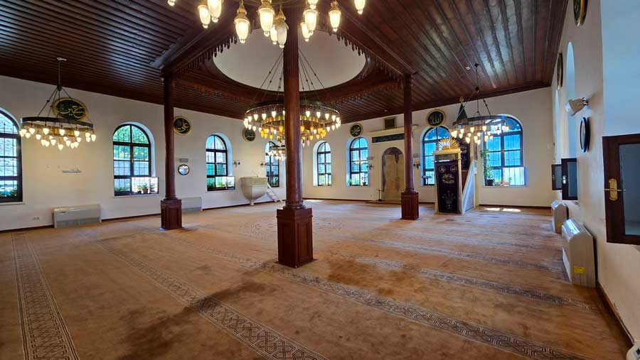 Orhan Camii fotoğrafları iç mekan - Orhan Mosque interior