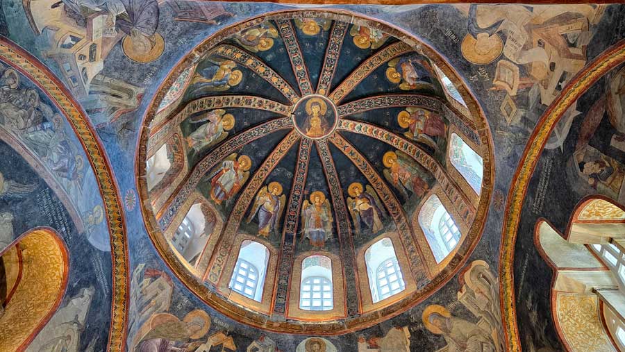 Kariye Camii Parekklesion kubbesi Meryem Ana ve Çocuk İsa Freski ile Melekler Tasviri - The Chora frescoes, fresco of Virgin Mary and Child Jesus with Angel Depictions in the Parekklesion Dome