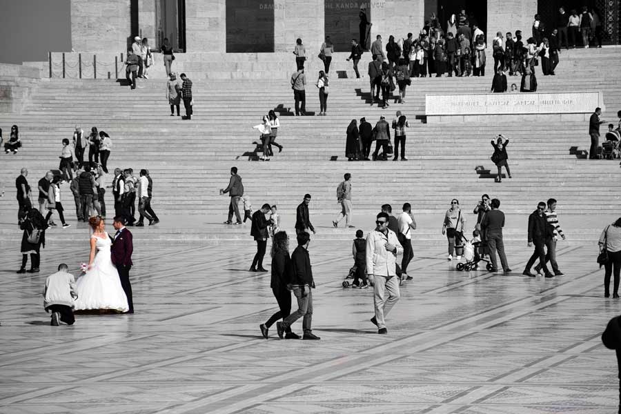 Anıtkabir'de yeni evli bir çift - Anıtkabir newly wed couple