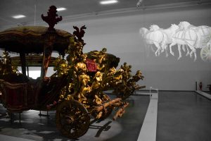 Antika fayton Ulusal Fayton Müzesi - Lisbon National Coach Museum (Museu Nacional dos Coches)