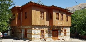 Apçağa köyü Ahmet Kutsi Tecer Kültür Evi ve klasik Türk ev mimarisi - Apçağa village Ahmet Kutsi Tecer Culture House and classical Turkish house architecture