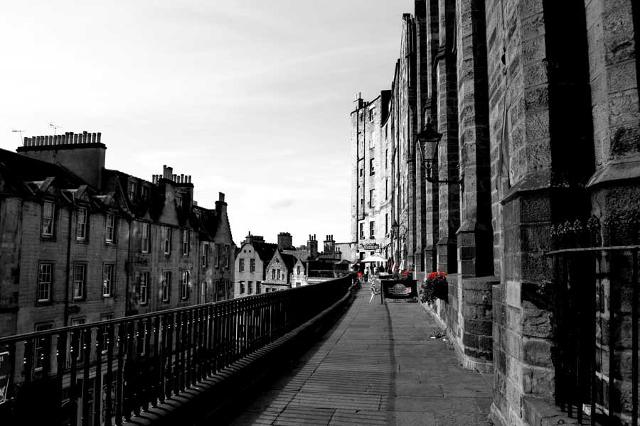 Edinburgh kalesi ya da Castle Rock Edinburgh kenti tarihi sokakları - streets of Edinburgh