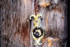 Erzincan Apçağa köyü tarihi kapı tokmakları - Kemaliye Apçağa village historical door knockers