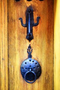 Erzincan Kemaliye tarihi kapı tokmakları - Kemaliye historical door knockers