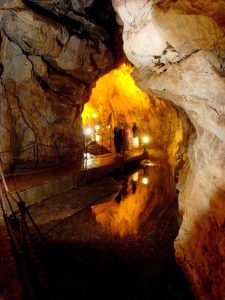 Gelibolu Dupnisa turu güzergahı Dupnisa mağarasının içinde kendimizi başka bir boyutta bulduk - Gallipoli Dupnisa route we jumped into a different dimension in Dupnisa cave