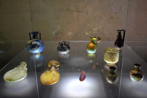 Gülbenkyan Müzesi fotoğrafları Roma cam işçilikleri - Lisbon Calouste Gulbenkian Museum (Museu Calouste Gulbenkian) Roman glassas
