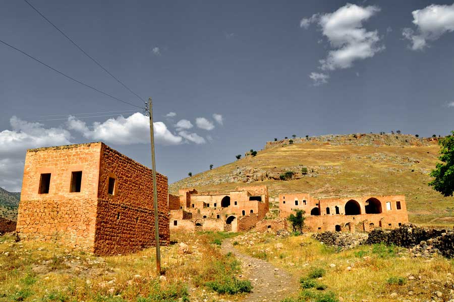 Anadolu Mardin terk edilmiş köy fotoğrafları - abandoned village in Mardin, Southeastern Anatolia