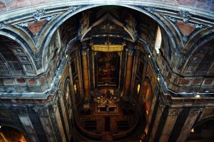 Lizbon gezilecek yerler Estrela Bazilikası içi - Lisbon Estrela Basilica (Basilica da Estrela)