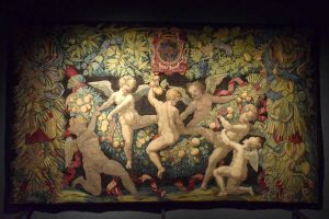 Milano Katedrali Müzesi danseden küçük melekler konulu halı 1554-1556