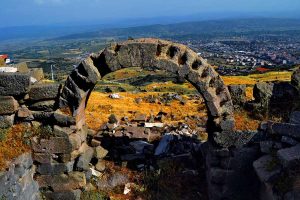 Pergamon antik kenti tiyatro kemerleri - Theatre arches, Pergamon ancient city photos