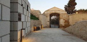 Seddülbahir Kalesi Üst Avlu Bonet Sokağı ve Bab-ı Sagir Restorasyon Sonrası - Seddülbahir Fortress Bonnet Road and Secondary Gate after Restoration