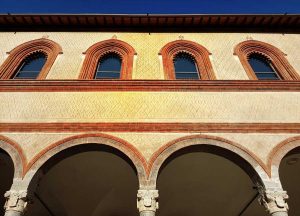 Sforzesco Şatosu Dük'ün avlusu içindeki yapı detayları - Ducal Court building details inside Sforzesco Castle