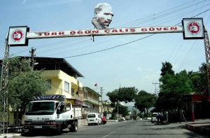Şirince Denizli turu güzergahı fotoğrafları yolda bizi karşılayan Ata'm - Sirince Denizli route photos Ataturk greets us on the way