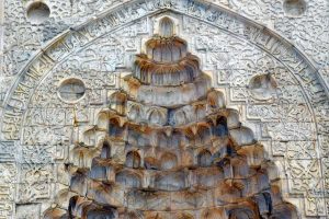 Gök Medrese Taç Kapı mukarnas detayı fotoğrafları